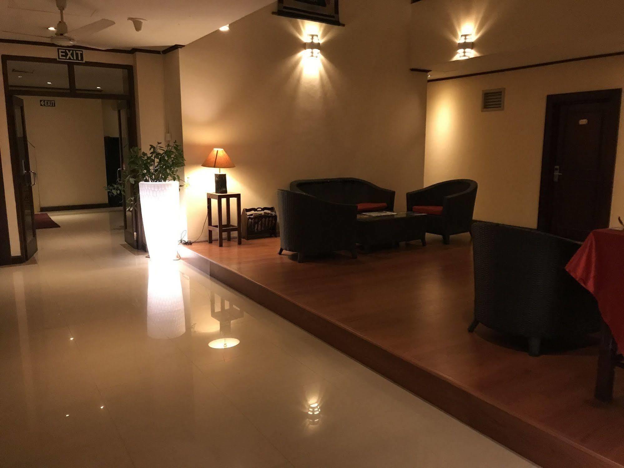 فندق كولومبو سيتي 3*